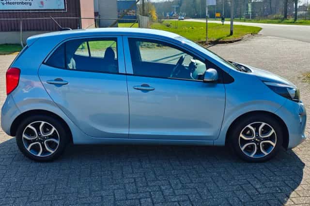 Kia Picanto (2017) thumbnail 6
