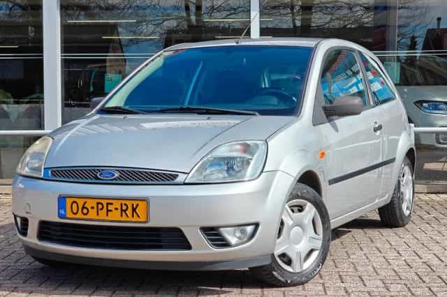 Ford Fiesta (2004) thumbnail 1
