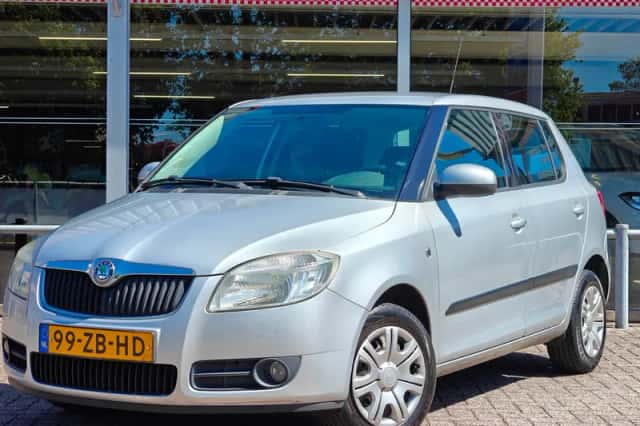 Škoda Fabia (2007) thumbnail 1