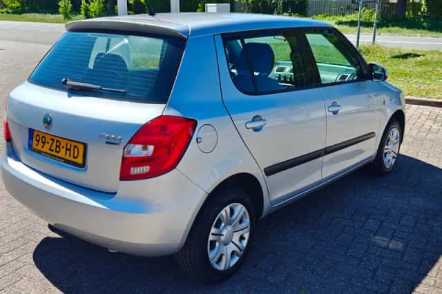 Škoda Fabia (2007) thumbnail 6
