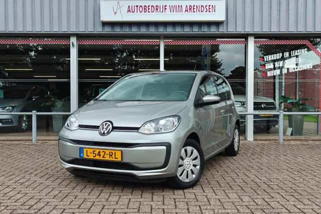 Volkswagen Up! (2021) thumbnail 2