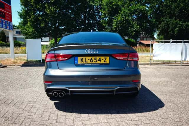 Audi A3 (2016) thumbnail 4