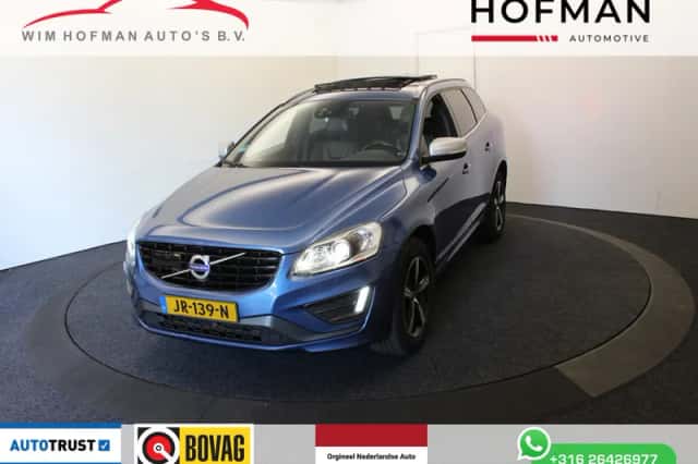 Volvo XC60 (2016) thumbnail 1