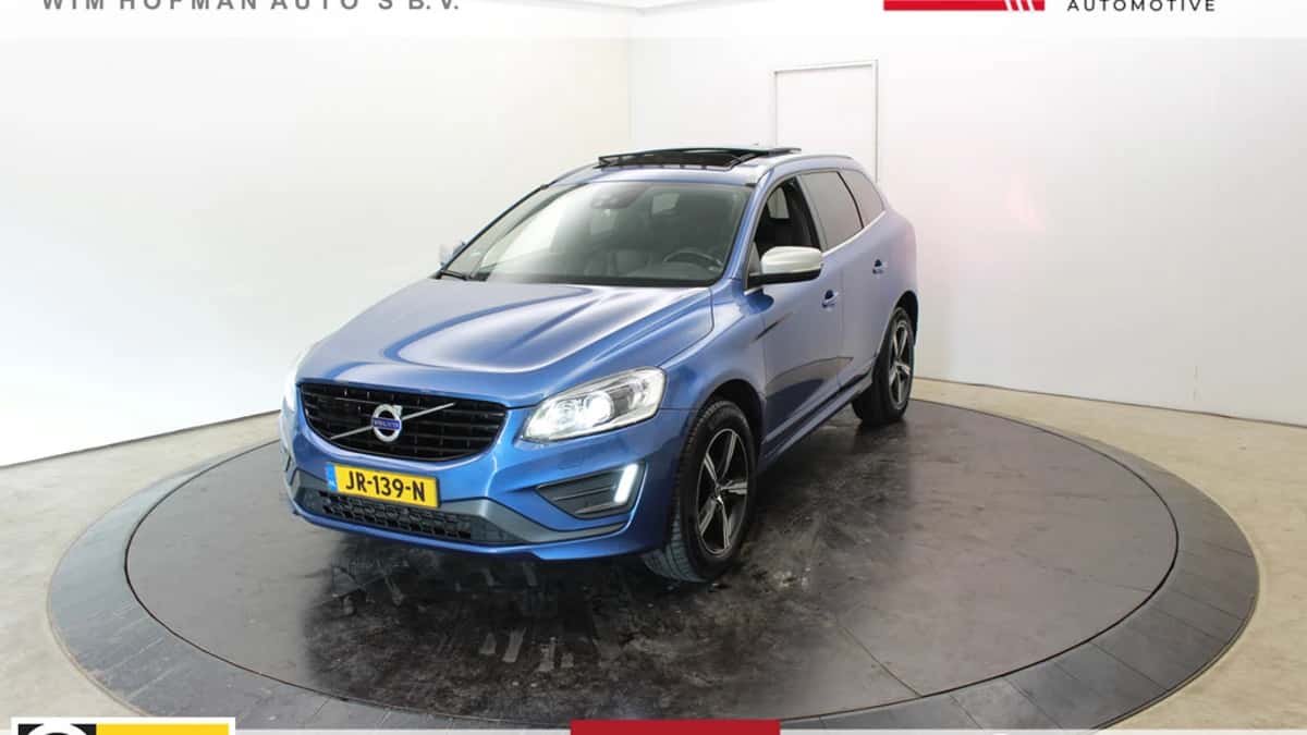 Volvo XC60 (2016) — foto 1