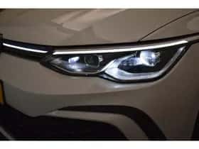 Volkswagen Golf (2021) thumbnail 38