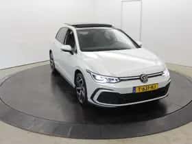 Volkswagen Golf (2021) thumbnail 55