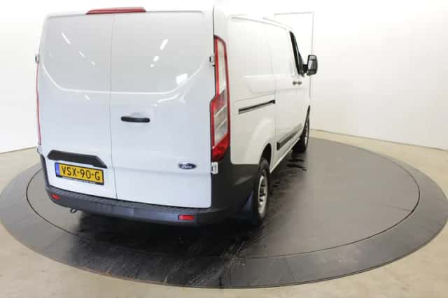 Ford Transit Custom (2019) thumbnail 2