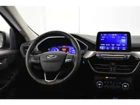 Ford Kuga (2022) thumbnail 19
