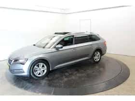 Škoda Superb (2021) thumbnail 17