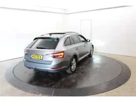 Škoda Superb (2021) thumbnail 21