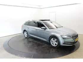 Škoda Superb (2021) thumbnail 23