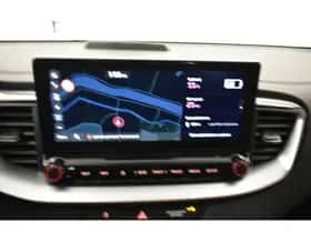 Kia Ceed (2021) thumbnail 4