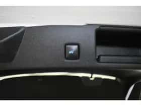 Ford Kuga (2022) thumbnail 13