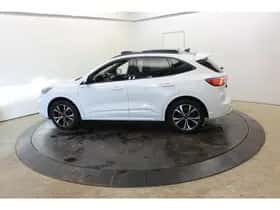 Ford Kuga (2022) thumbnail 14