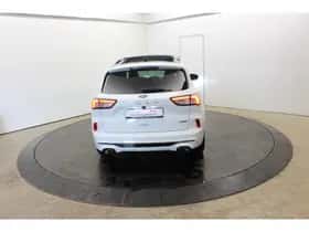 Ford Kuga (2022) thumbnail 18