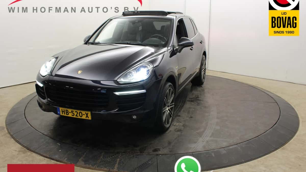 Porsche Cayenne (2015) — foto 1