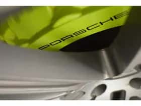 Porsche Cayenne (2015) thumbnail 36