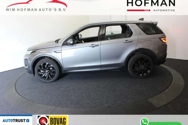 Land Rover Discovery Sport (2021) thumbnail 1
