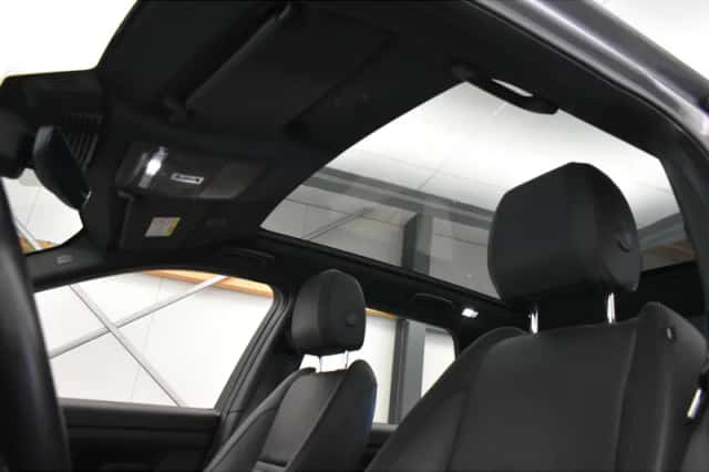 Land Rover Discovery Sport (2021) thumbnail 6