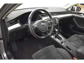 Volkswagen Passat (2016) thumbnail 34