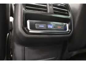 Volkswagen Passat (2016) thumbnail 37