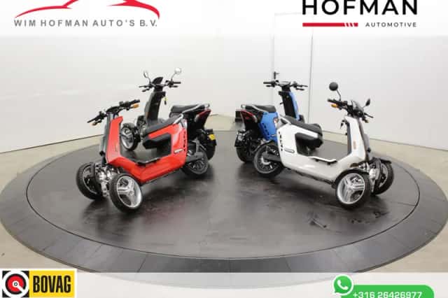 Move Brommobiel (2022) thumbnail 1