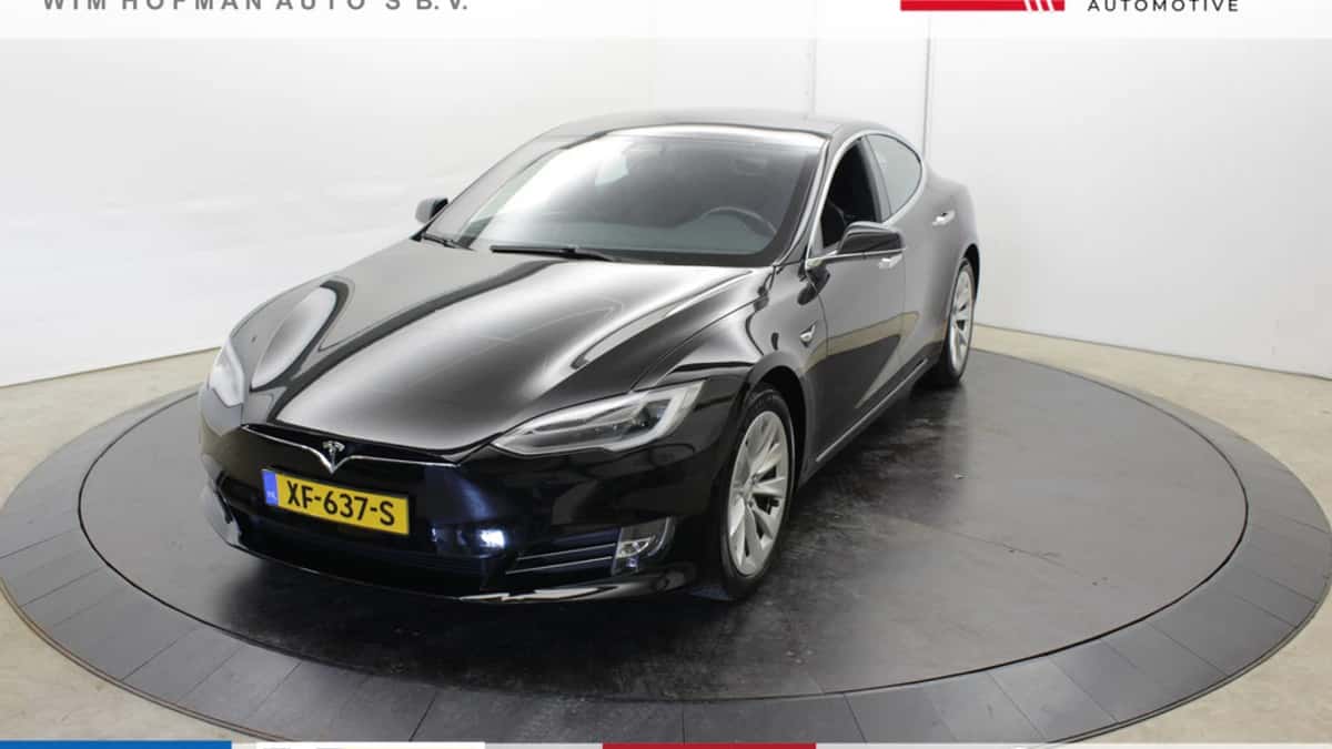 Tesla Model S (2018) — foto 1