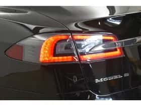 Tesla Model S (2018) thumbnail 14
