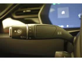 Tesla Model S (2018) thumbnail 28