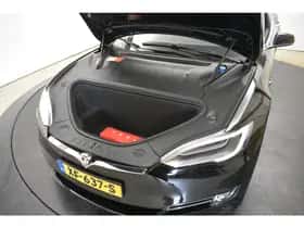 Tesla Model S (2018) thumbnail 52