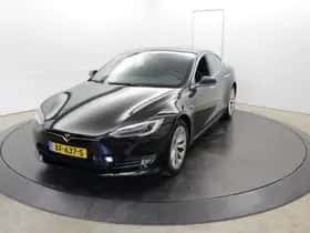 Tesla Model S (2018) thumbnail 60