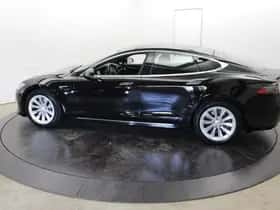 Tesla Model S (2018) thumbnail 88