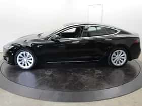 Tesla Model S (2018) thumbnail 90
