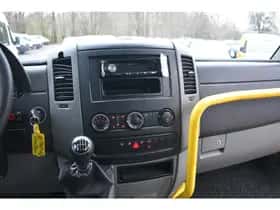 Volkswagen Crafter (2014) thumbnail 5