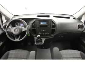 Mercedes-Benz Vito (2018) thumbnail 3