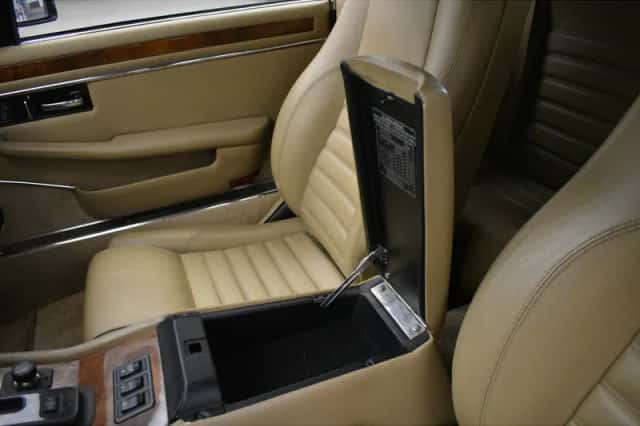 Jaguar XJ (1994) thumbnail 5