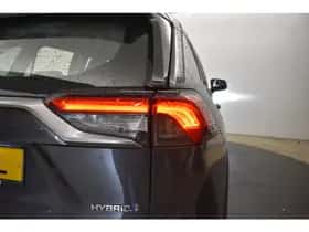 Toyota RAV4 thumbnail 5