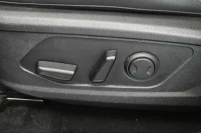 Kia Sportage (2022) thumbnail 3