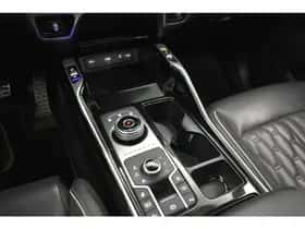 Kia Sorento (2021) thumbnail 32
