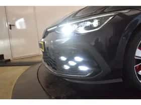 Volkswagen Golf (2022) thumbnail 5