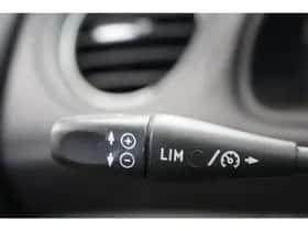 Mercedes-Benz SL-Klasse (2002) thumbnail 21