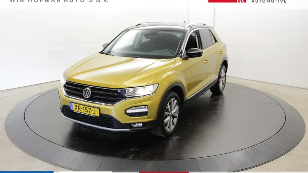 Volkswagen T-Roc (2019) — foto 1