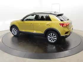 Volkswagen T-Roc (2019) thumbnail 44