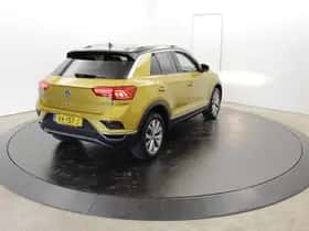 Volkswagen T-Roc (2019) thumbnail 53