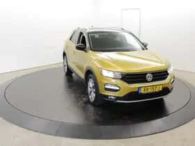 Volkswagen T-Roc (2019) thumbnail 66