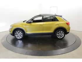 Volkswagen T-Roc (2019) thumbnail 8
