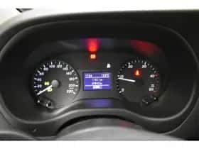 Mercedes-Benz Vito (2018) thumbnail 2