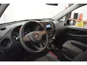 Mercedes-Benz Vito (2018) thumbnail 25