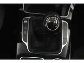 Mercedes-Benz C-Klasse (2017) thumbnail 31