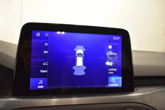 Ford Focus (2020) thumbnail 2
